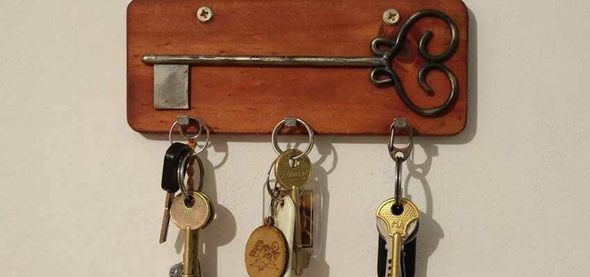 suporte para chaves de madeira para pedurar na parede